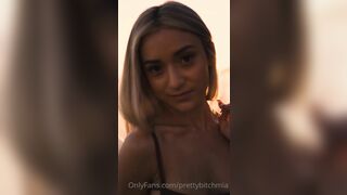 Prettybitchmia Exposed Her Butt Cheeks and Amazing Figure in Tight Bikini Onlyfans Video