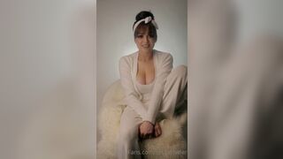 Tessa Fowler Nude White Suit Lingerie Tease Video Leaked