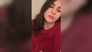 Alone Hot and beautiful pakistani girl shows his boobs and pussy