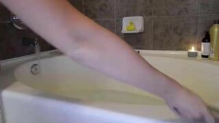 Aubree Martin Nude Bathtub Video Leaked