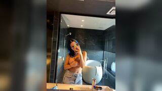 Sofiiiagomez Handbra Nude Boobs Teasing Latest Onlyfans Leaked Ppv Mirror Selfie