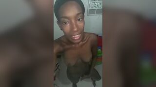 Skinny black girl sending nudes