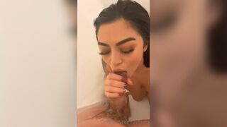 Gorgeous AshsVip Giving a Blowjob To Big Cock’s Boyfriend