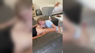 Utahjaz Thraoting Bfs Dick And Banged Her Pussy On The Couch While Fingering Asshole Onlyfans Video
