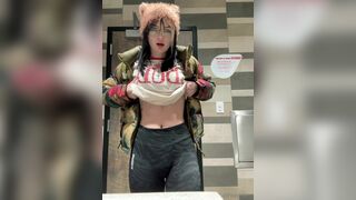 Peachjars Nude Boobs Dropping Out In Public Bathroom And Squeeze Them Onlyfans Video