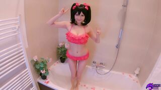 Hidori Rose Cute Chick Deeply Sucks a Cock before Gets Pussy Fuck in Bathtub Video