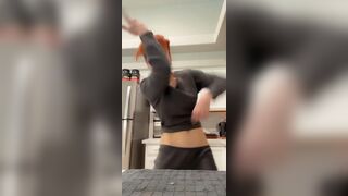 Nakedbarbiedoll Moans While Dancing on Cam Onlyfans Video