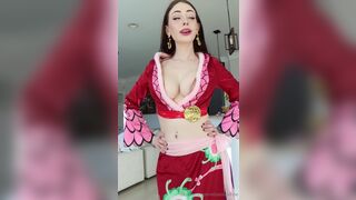 Elise Laurenne Cosplay Beauty Dripping her Tight Pussy with a Dildo Onlyfans Video