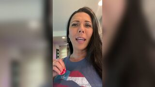 Rachel Starr Milf Talking Dirty to her Fans in Live Video