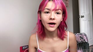FulltimeCrybaby Pretty Hot teen Talking On Live Onlyfans Video