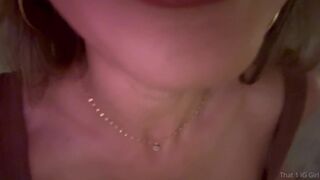 That1iggirl Shows Her Juicy Boobs And Teasing Leaked Video
