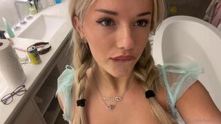 Breckie Hill Nipples Seethrough Teasing With Her New Top Onlyfans Video