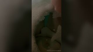 Christina Khalil Showing Nude Pussy In Bathtub Onlyfans Video