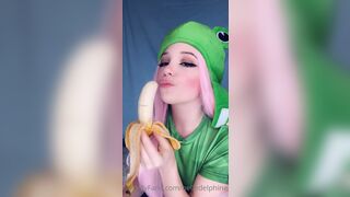 Belle Delphine New Sucking A Banana Video