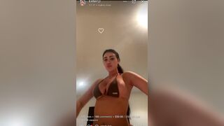 Esterbron Wild Babe Teasing And Flashing Her Big Boobs On Live Cam Onlyfans Video