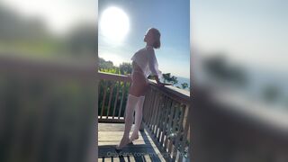 Pretty_potatoo Blonde Gets nipples and Booty Exposed During Photoshoot Onlyfans Video
