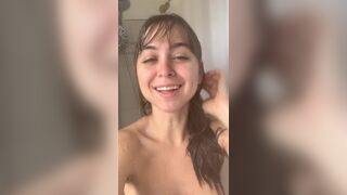 Rileyreidx3 Playing Her Hard Nipples And Scrubbing Ass In The Shower Onlyfans Video