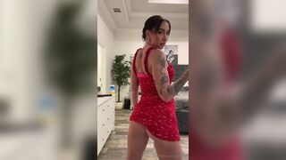 Jamie Lynn Rinaldi Showing her Booty Cheeks While Shaking it on Cam Onlyfans Video