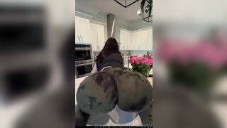 NickiiBaby Shakes her Booty and Twerks on a Cock Onlyfans Video