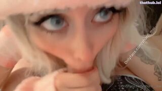 ShunliMei Cute Chick Giving Gentle Blowjob to a Guy Onlyfans Video