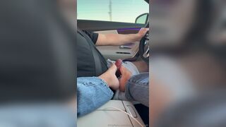 Keepingupwithkayla Giving Footjob To Thick Dick In The Car Onlyfans Video