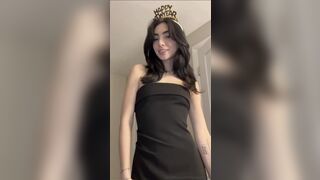 Gia Isabella Brunette Beauty Playing with her Tits and Shows Booty While Getting Naked on cam Onlyfans Video