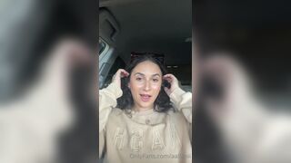 Alanah Cole Aka Aallanii Flashing Her Big Boobs While Driving Onlyfans Video