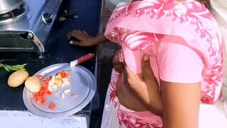 Auntie who is making potato and tomato curry gets fucked in the kitchen.
 Indian Video