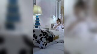 Hot Amanda Cerny Nude Bathtub Sex Video