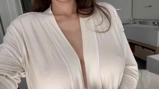 Sophie Mudd Titties Seethrough White Top Onlyfans Leak