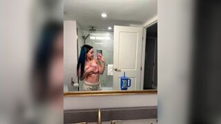 Sofiiiagomez Nude Tits Covering Handbra Selfie Ppv Leak