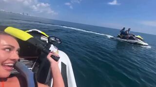 A couple passionately fucks in Miami on a jet ski in full view of people