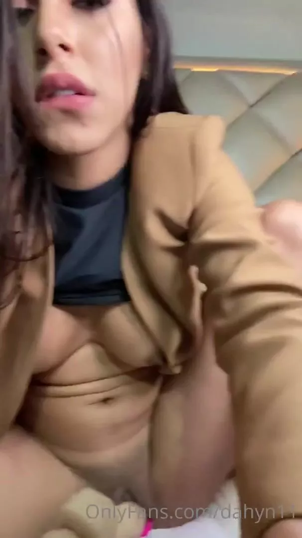 Dahyn Nude Masturbating and Dildo Fucking Video Leaked