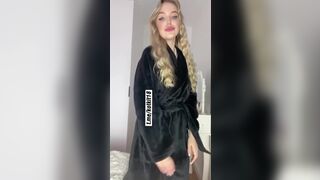Blonde Slut Gasping Nude Video Tiktok Leaked