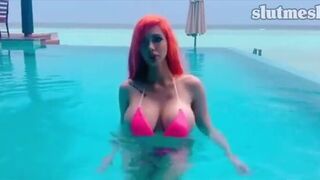Amazing Adriana Alencar Nude Cosplay Leaked Video