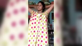 Naked girl with three fingers masturbated her prickly bur
 Indian Video
