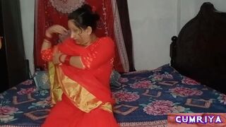 Chhinal Riya aunty gets blackmailed by young cock
 Indian Video
