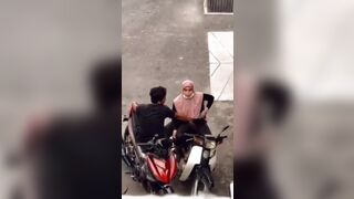pakistani hijabi kisses her pussy by putting her hand in a burqa
 Indian Video