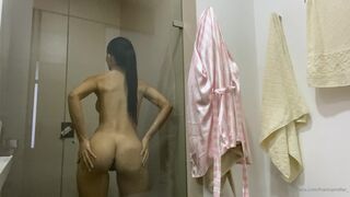Hanna Miller Strips Nude Onlyfans Video Tape