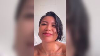 Chanel Uzi Naked Bath Masturbation Onlyfans Leak