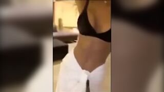 Top Alexis Ren Nudes And Sex Video Tape Leaked