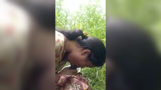 Bihari callgirl sucked big cock in the field
 Indian Video Tape