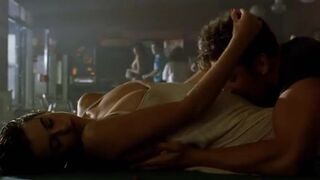 Hot Penelope Cruz naked – Jamon Jamon (1992)