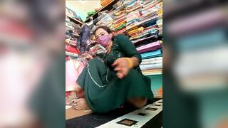 Indian sales woman masturbating in clothes shop
 Indian Video Tape