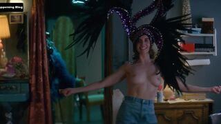 Alison Brie Naked – GLOW (4 Pics + GIF & Video Tape)