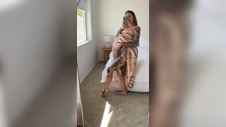Would You Fuck This Horny Mama? [video] [Reddit Video]