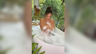 Sexy Ana Cheri Naked Soapy Bath Leaked