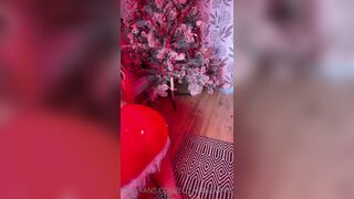 Eliza Rose Watson Christmas Gift Video Tape Leaked
