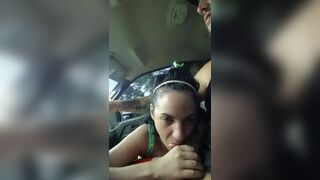 Wife does risky blowjob in car while husband drives