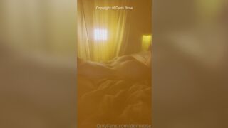 Demirose Exposed her Booty While Laying Naked on Bed Onlyfans Video